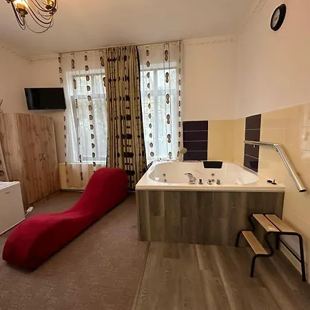 Calarasilor Central Rooms