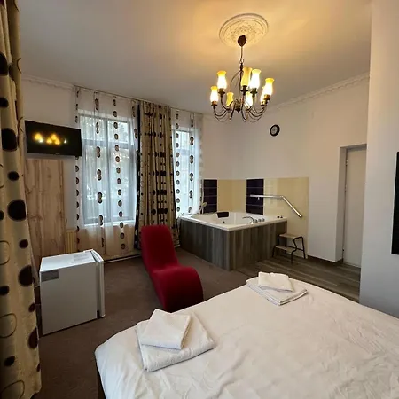 Calarasilor Central Rooms *
